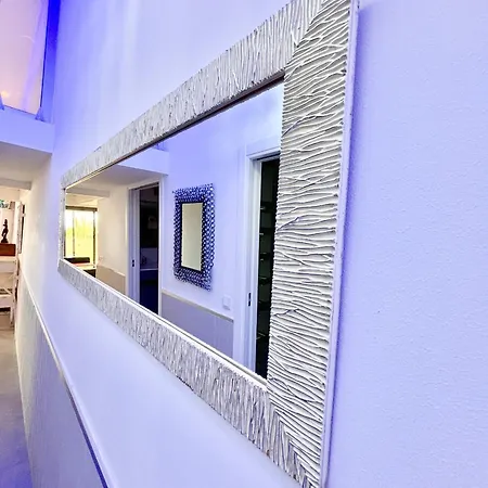 Chic & Artistic Los Cristianos * 洛斯克里斯蒂亚诺斯